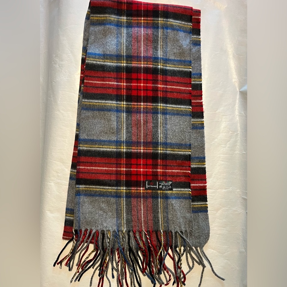 V. Fraas Cashmink‎ Plaid Argyle Long Scarf Gray Red Unisex